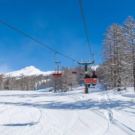Apartmán Il Rododendro In The Center - Happy Bardonecchia